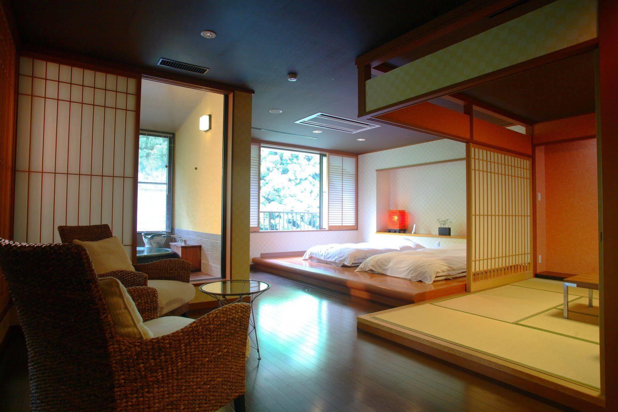 Yamanakaonsen Ohanami Kyubei Kaga  Exterior foto